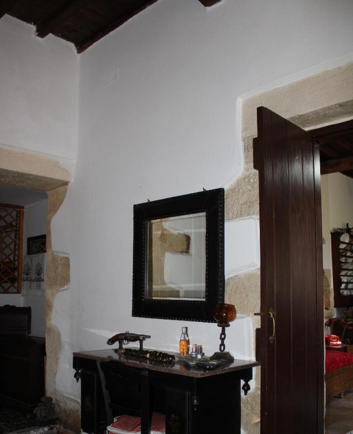 Traditional House Maria Azoyirás Exterior foto